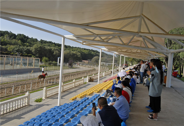 5e742d9f23568.jpg 0bd394f5c484c7fee694032355d2677e.jpg